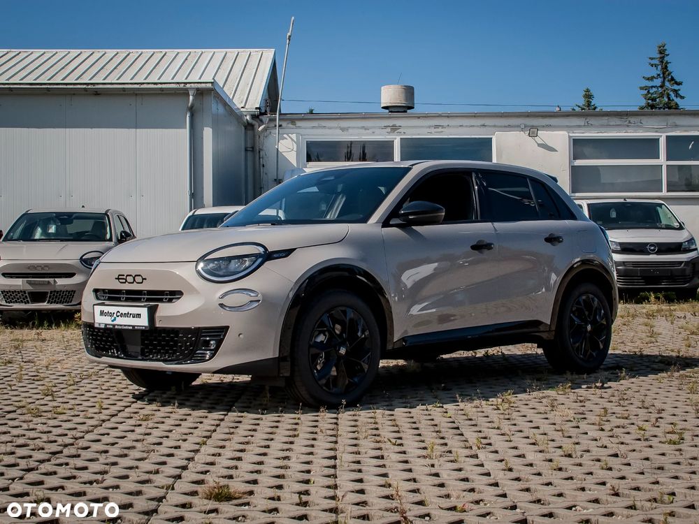 Fiat 600 1.2 Turbo Sport eDCT - 2