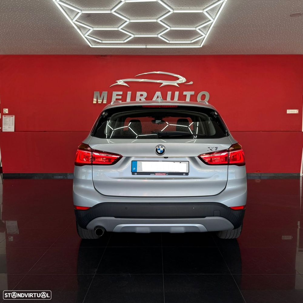 BMW X1 18 d sDrive Auto xLine - 3