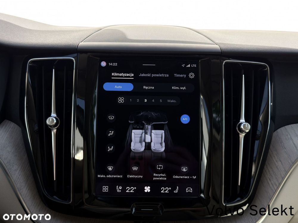 Volvo XC 60 - 30