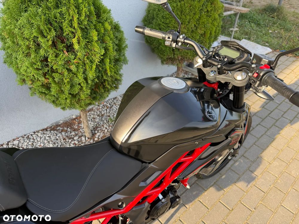 Benelli BN 125 - 22