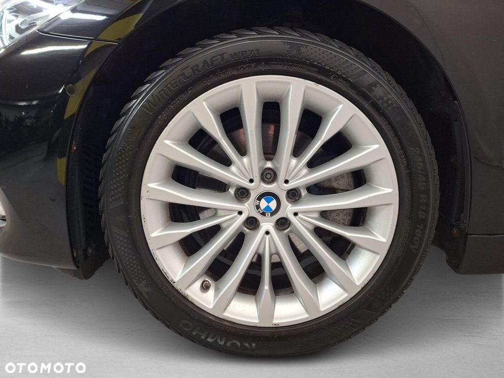 BMW Seria 5 520d Luxury Line - 10