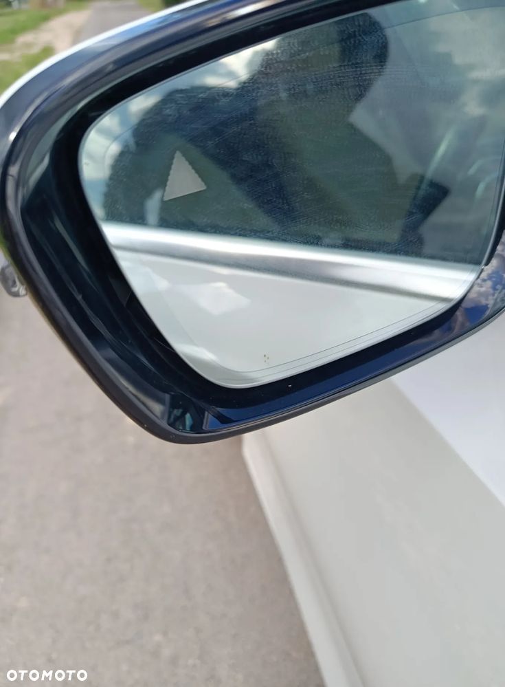 BMW Seria 3 330i Sport Line - 16