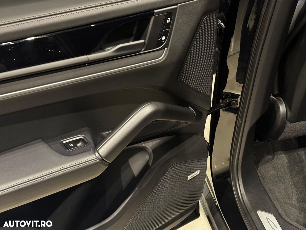 Porsche Cayenne - 14