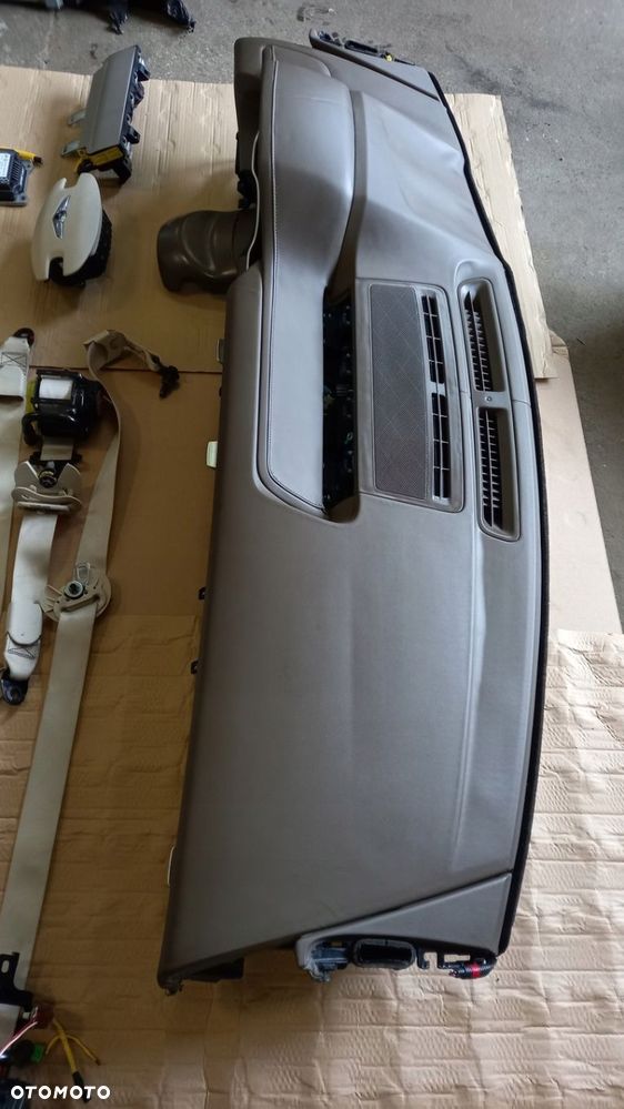 KONSOLA DESKA ROZDZIELCZA SENSOR airbag 4 PASY GENESIS GV80 PODUSZKA EUROPA - 2