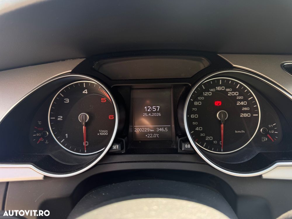 Audi A5 ack 2.0 TDI - 6