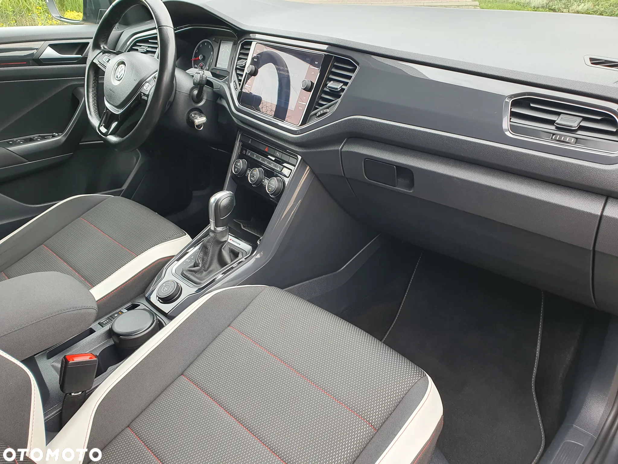 Volkswagen T-Roc 2.0 TSI 4Motion DSG Sport - 18