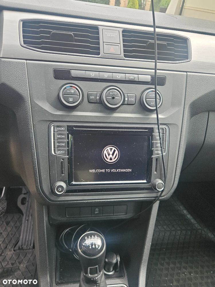 Volkswagen Caddy 1.4 TSI Comfortline - 9