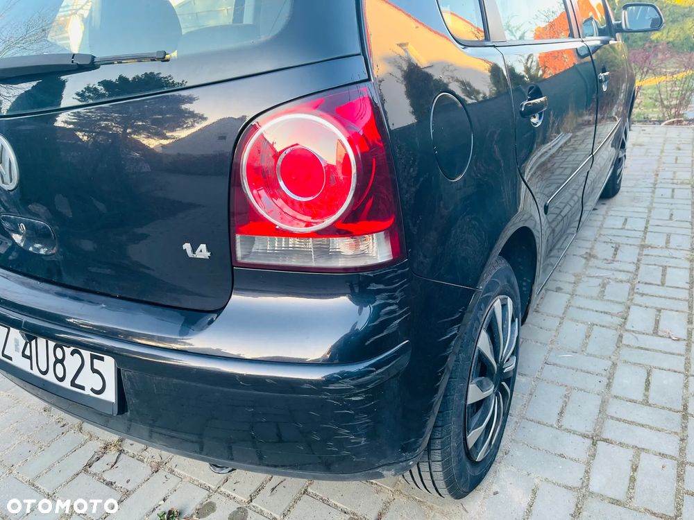 Volkswagen Polo 1.4 - 8