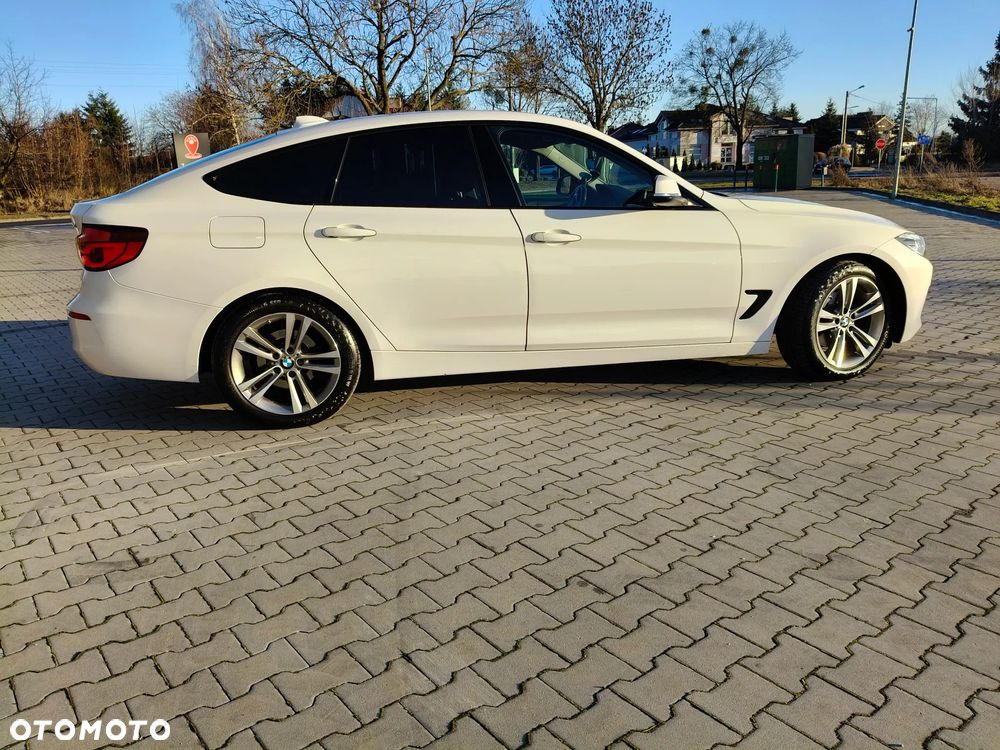 BMW 3GT 320d xDrive Sport Line sport - 4