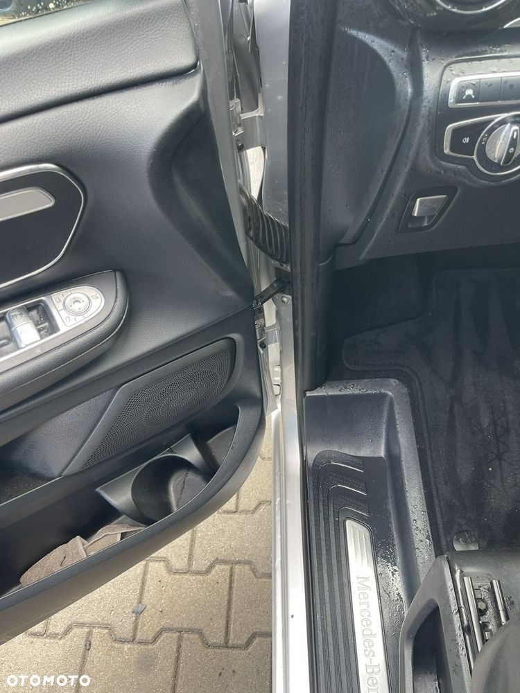 Mercedes-Benz Klasa V 250 d extralang 9G-TRONIC Avantgarde - 6