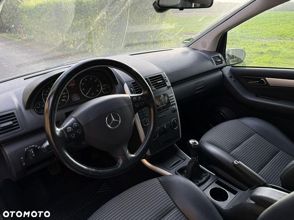 Mercedes-Benz Klasa A 170 Avantgarde - 21