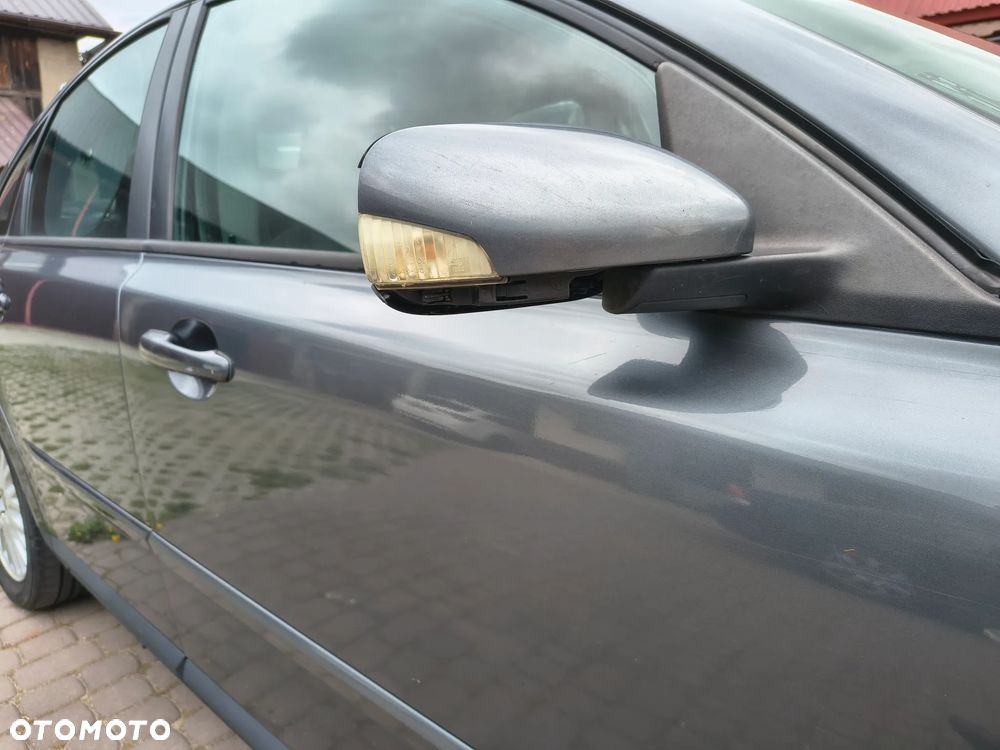 Volvo S40 2.4 Momentum - 9