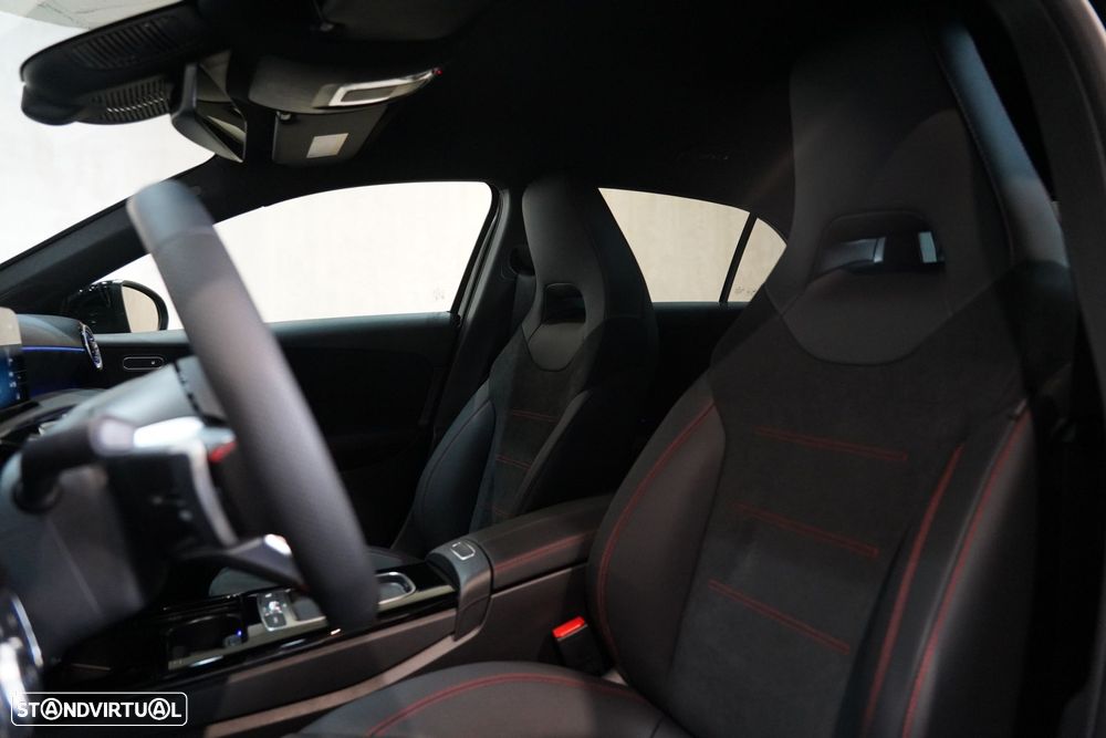 Mercedes-Benz A 200 7G-DCT AMG Line - 20