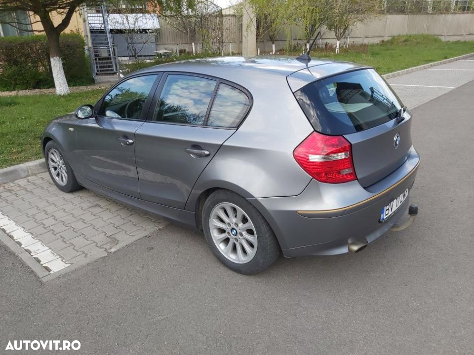 BMW Seria 1 116d DPF - 6