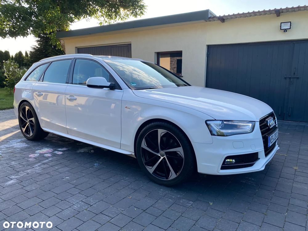 Audi A4 Avant 2.0 TDI DPF clean diesel S line Sportpaket - 9