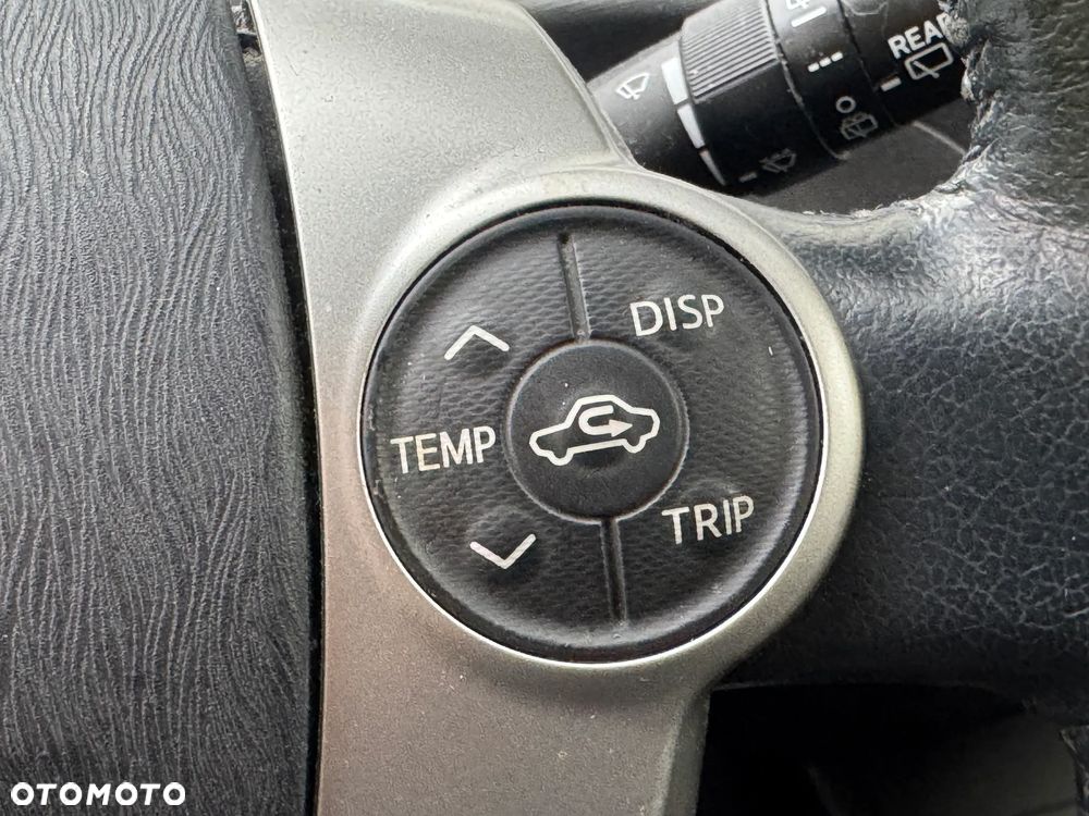 Toyota Prius Plug-in 1.8 HSD Prestige - 27