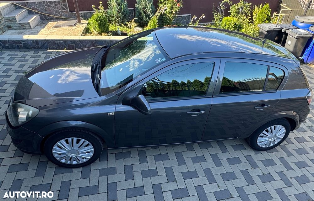 Opel Astra - 2