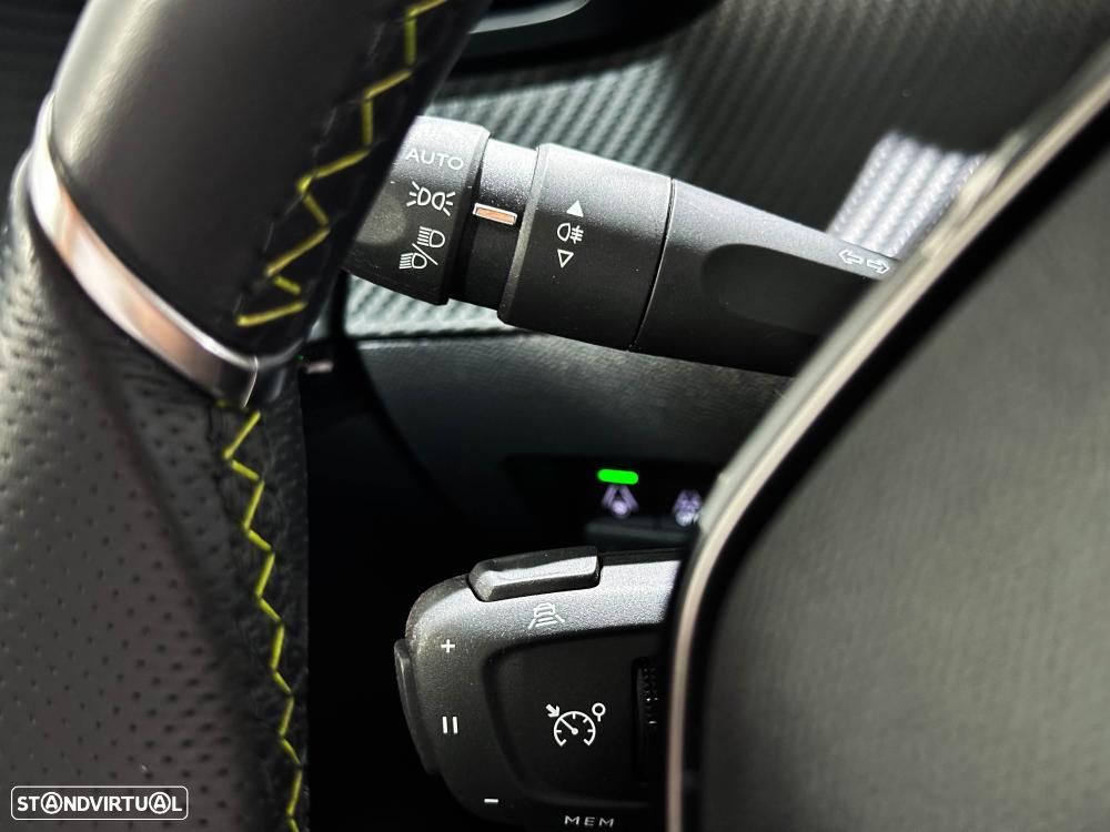 Peugeot e-208 50 kWh GT Pack - 42