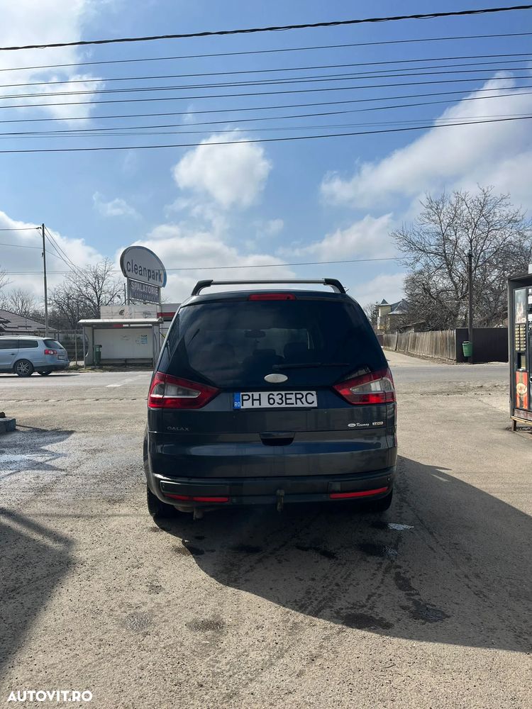 Ford Galaxy 2.0 TDCi Ghia - 3