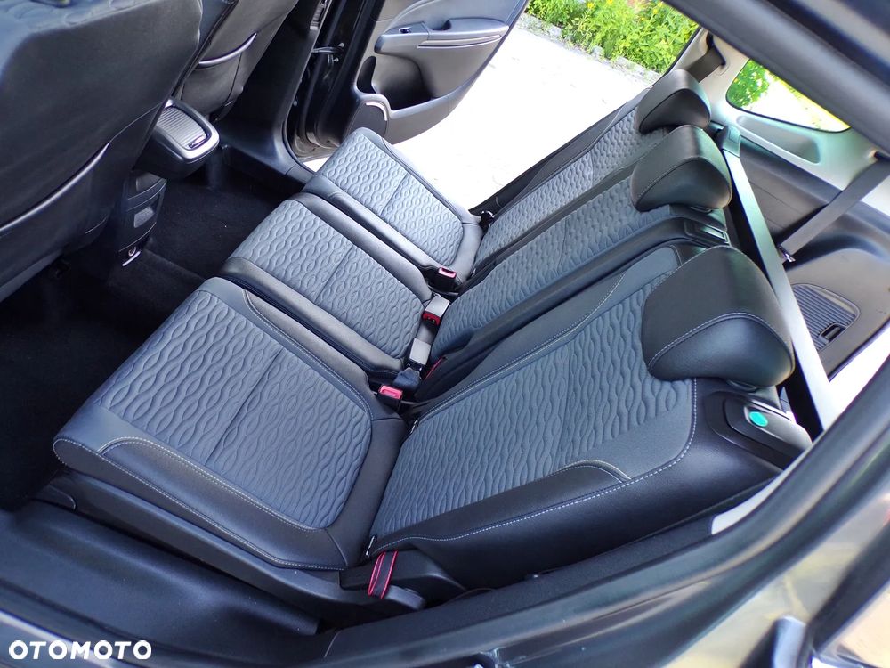 Opel Zafira Tourer 2.0 CDTI Edition - 28
