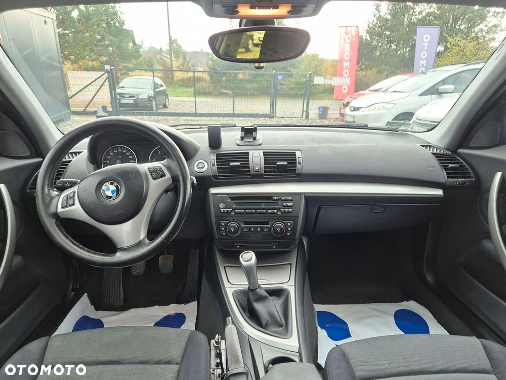 BMW Seria 1 120d - 17