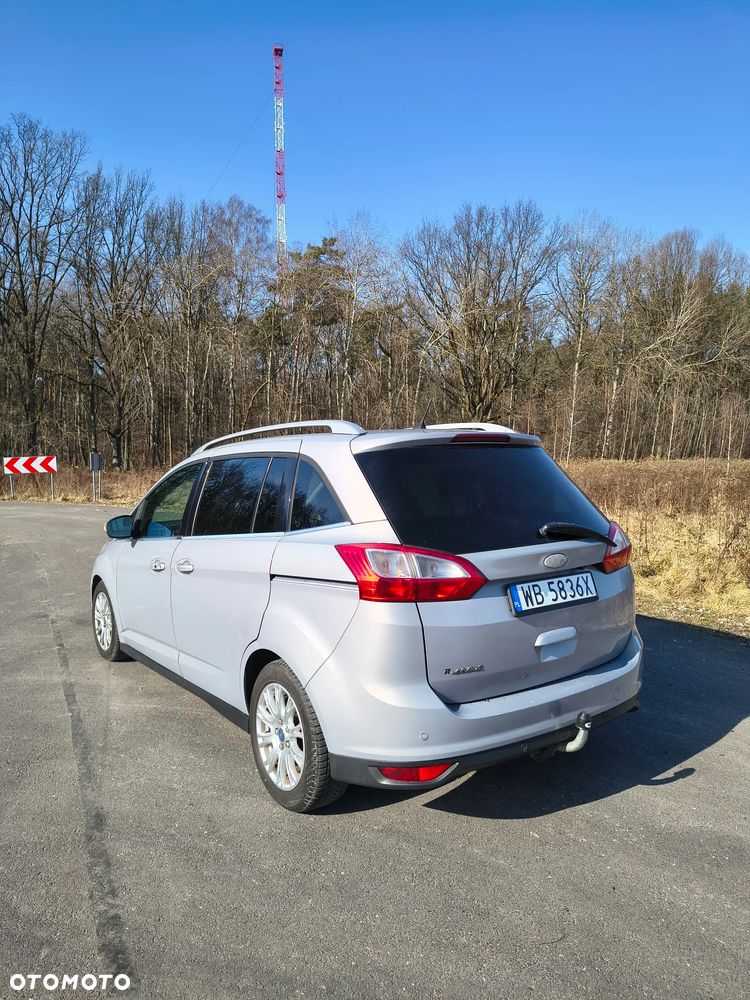 Ford Grand C-MAX 2.0 TDCi Titanium - 19