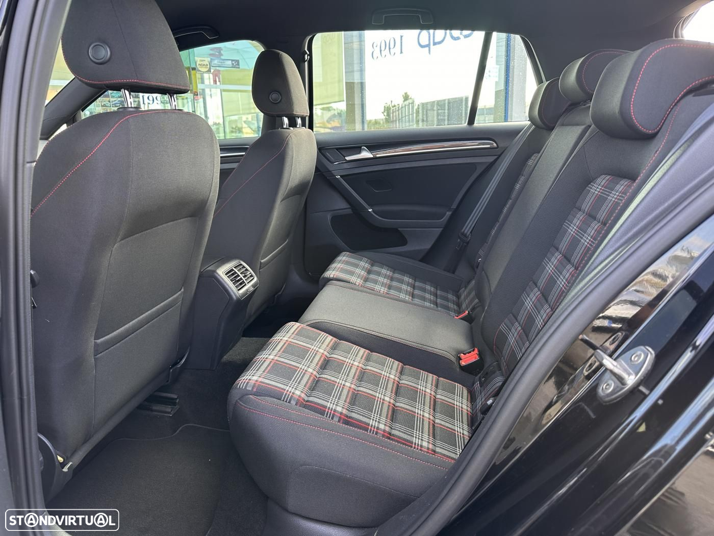 VW Golf 2.0 TSi GTi - 26
