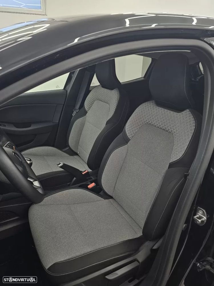 Renault Clio 1.0 TCe Evolution Bi-Fuel - 25