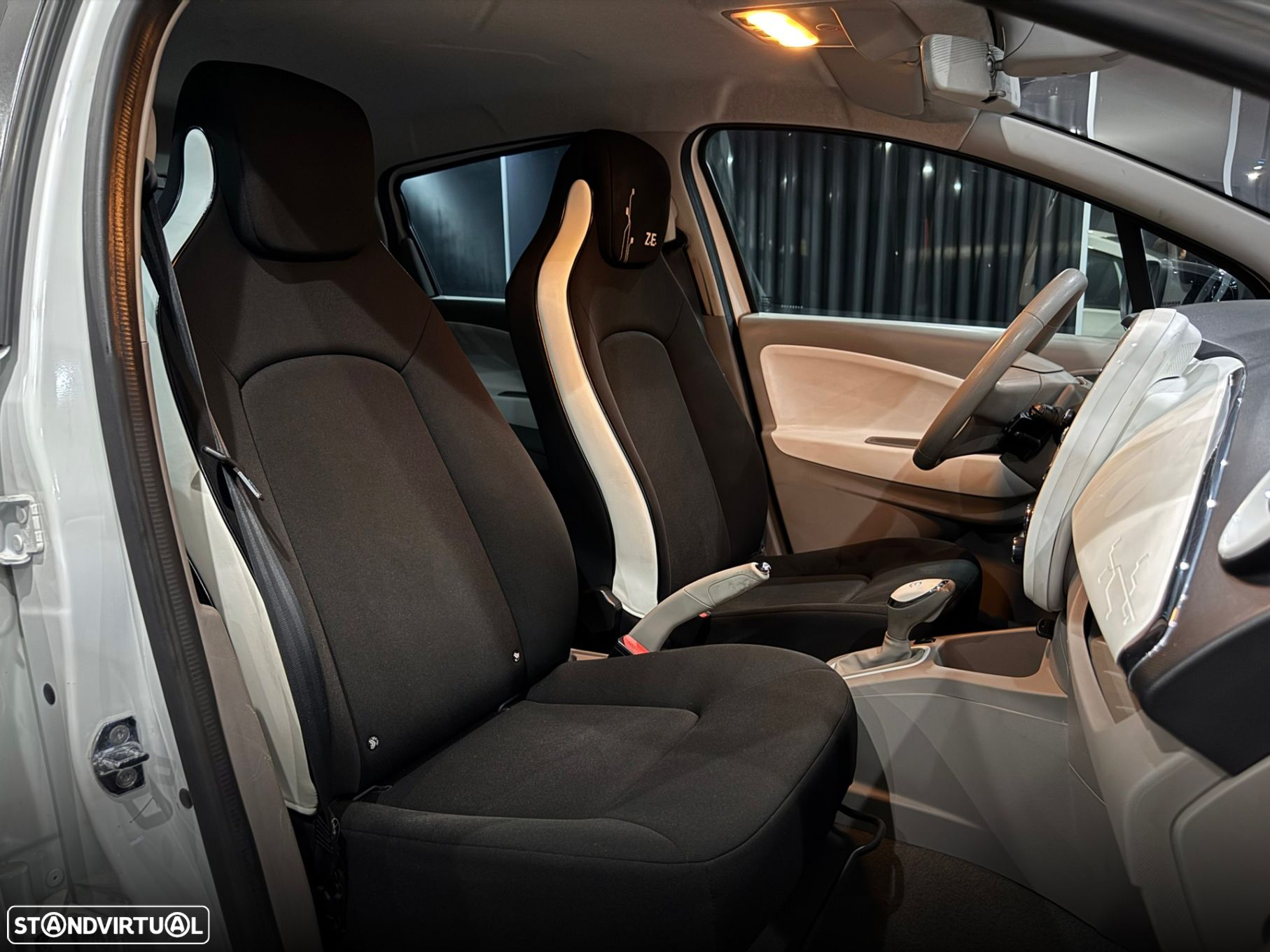 Renault Zoe - 24