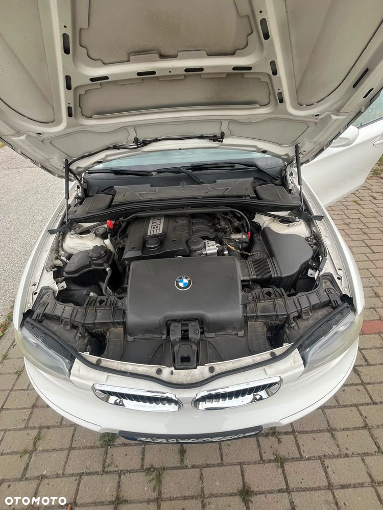 BMW Seria 1 116i - 6