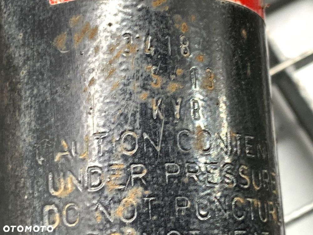 AMORTYZATOR LEWY PRZÓD ZE SPRĘŻYNĄ - 134.00 PLN - AUDI A6 C5 (4B2) 1997 - 2005 2.4 quattro 121 - 4