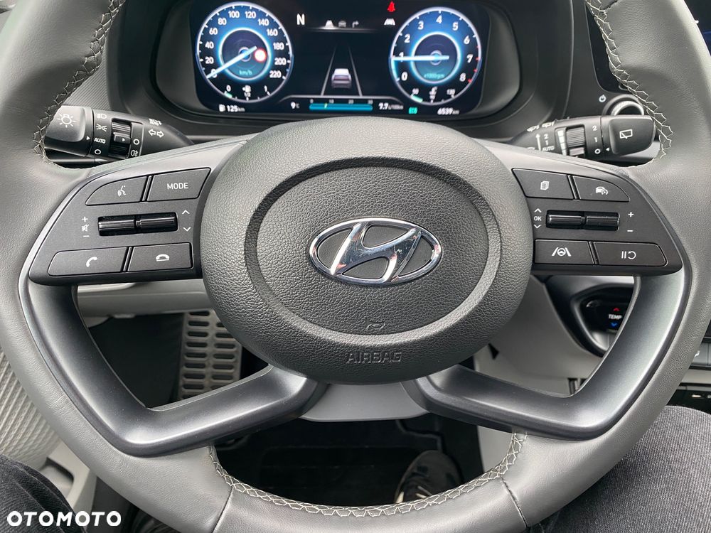 Hyundai Bayon 1.0 T-GDI 48V-Hybrid Intro - 17