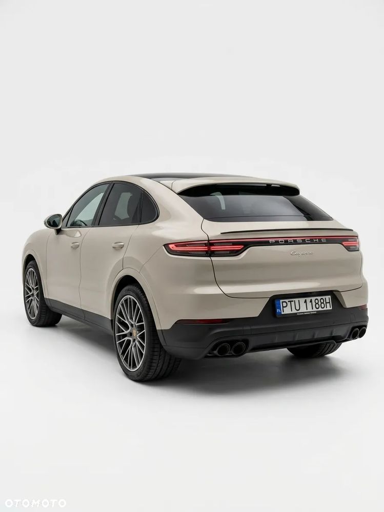 Porsche Cayenne - 5