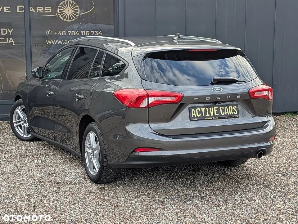 Ford Focus 1.5 EcoBlue Start-Stopp-System TITANIUM - 14