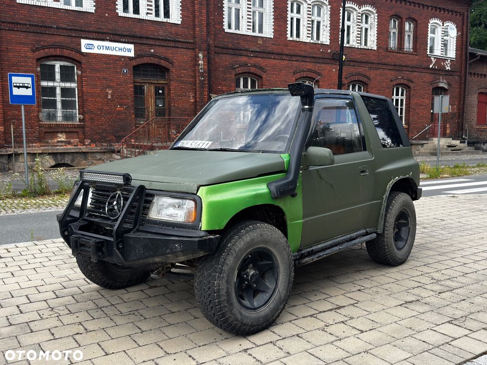 Suzuki Vitara - 1