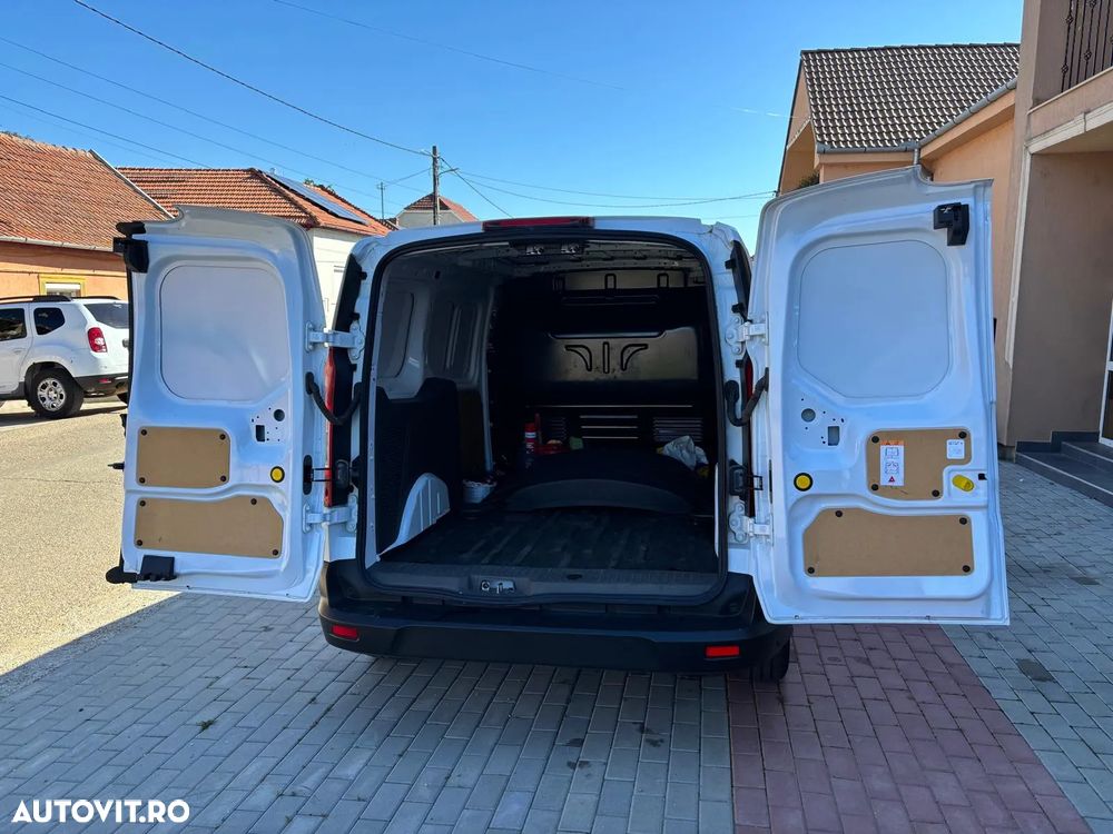 Ford Transit Connect - 9