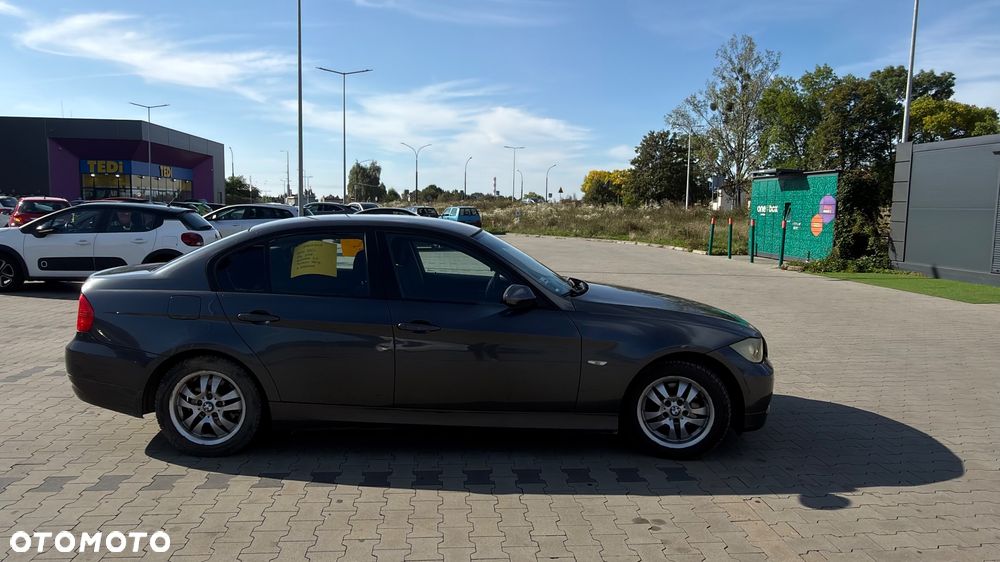 BMW Seria 3 - 11