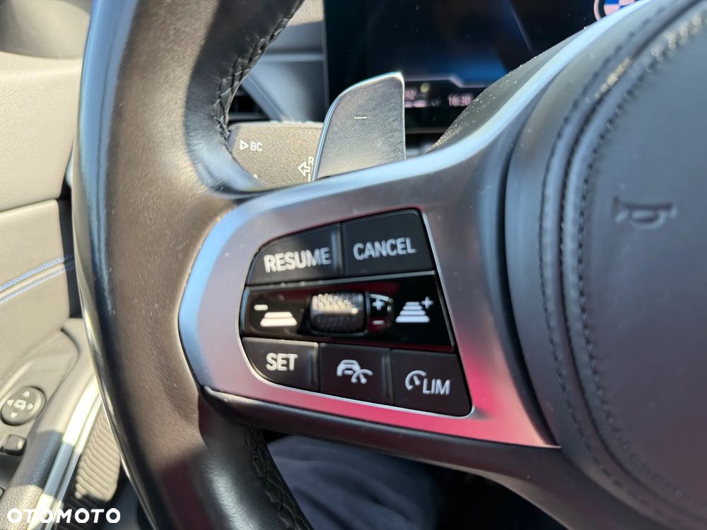 BMW Seria 3 320d xDrive M Sport sport - 15