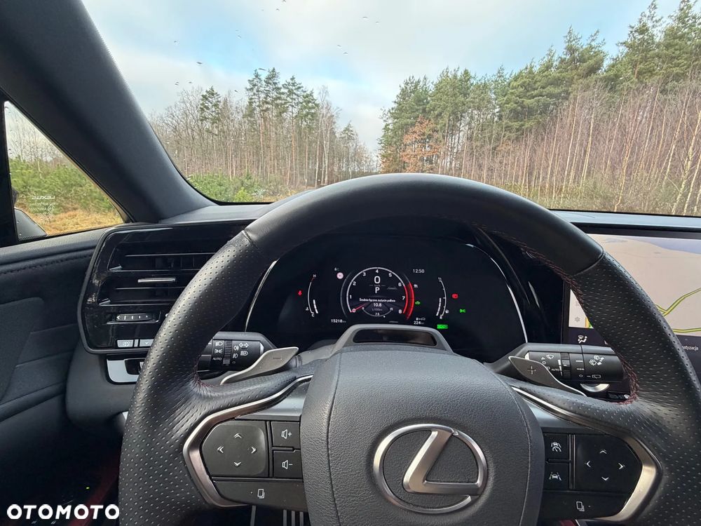 Lexus RX 500h F Sport - 28