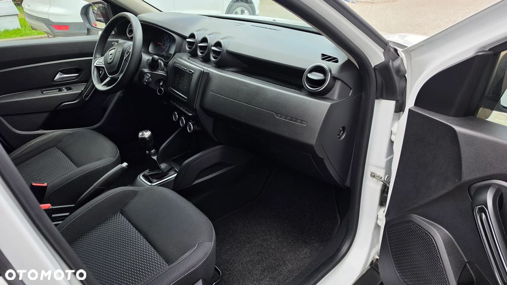 Dacia Duster 1.6 SCe Prestige - 13