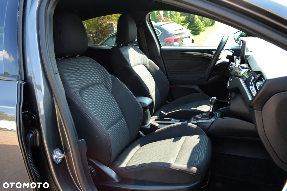 Ford Focus 1.0 EcoBoost ST-Line Business - 9