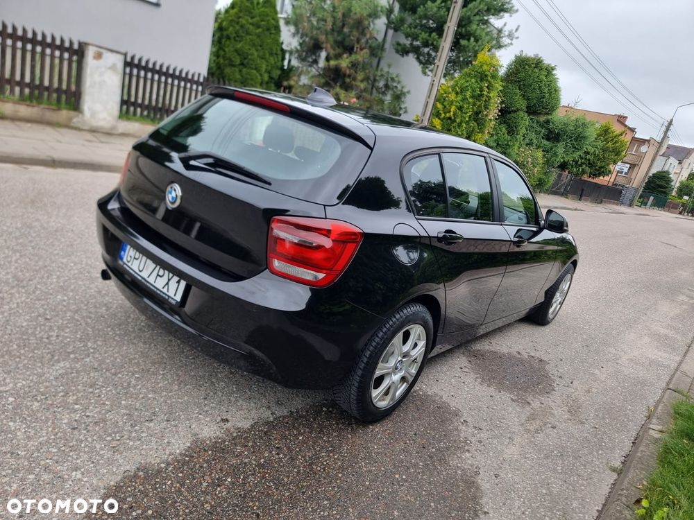 BMW Seria 1 114i - 13