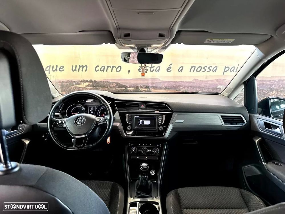VW Touran 1.6 TDI Highline - 19