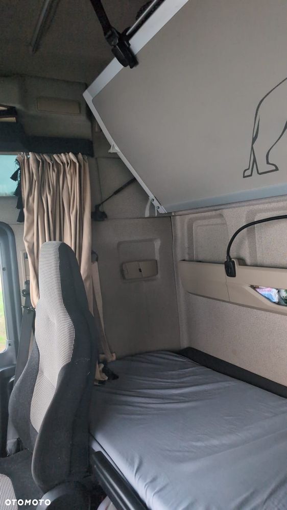 MAN tgx  460n low deck - 9