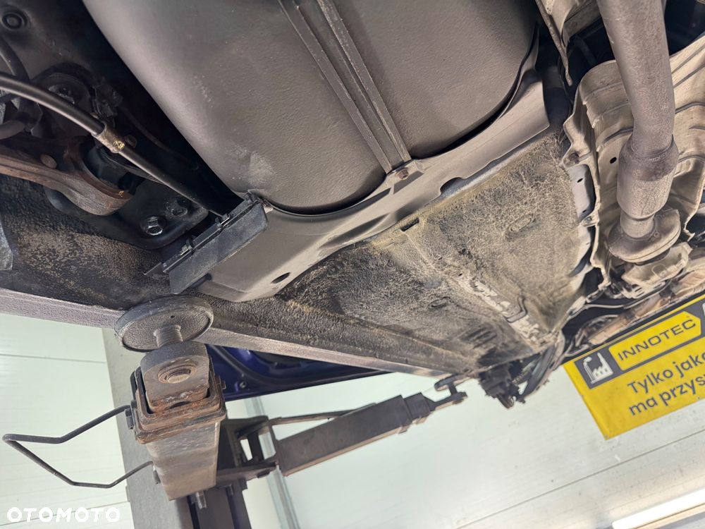 Subaru Legacy 2.0 GL 4x4 - 33