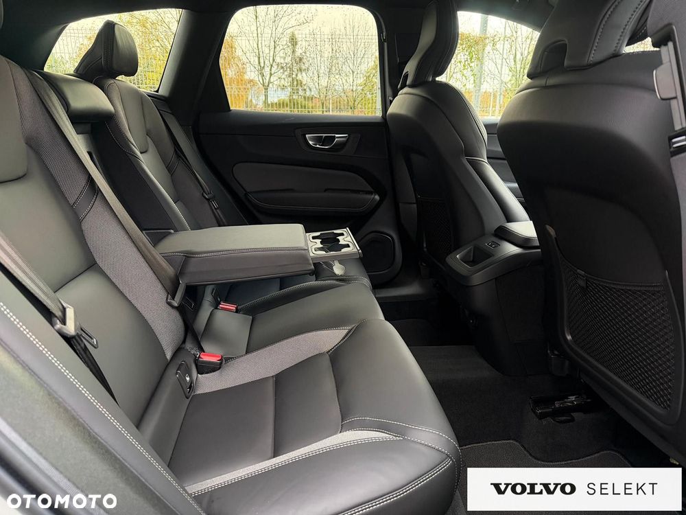 Volvo XC 60 - 13