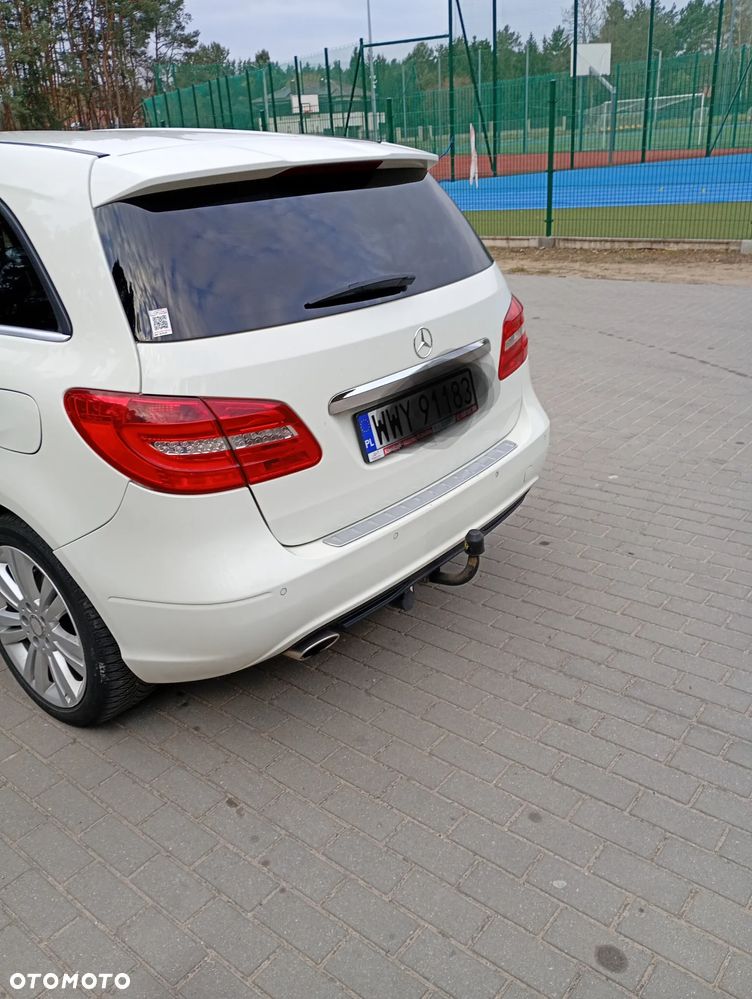 Mercedes-Benz Klasa B 180 CDI (BlueEFFICIENCY) - 10