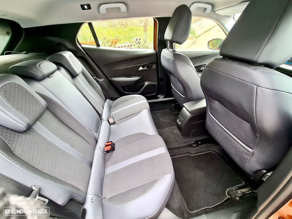 Peugeot 2008 PureTech 130 Allure Pack - 5