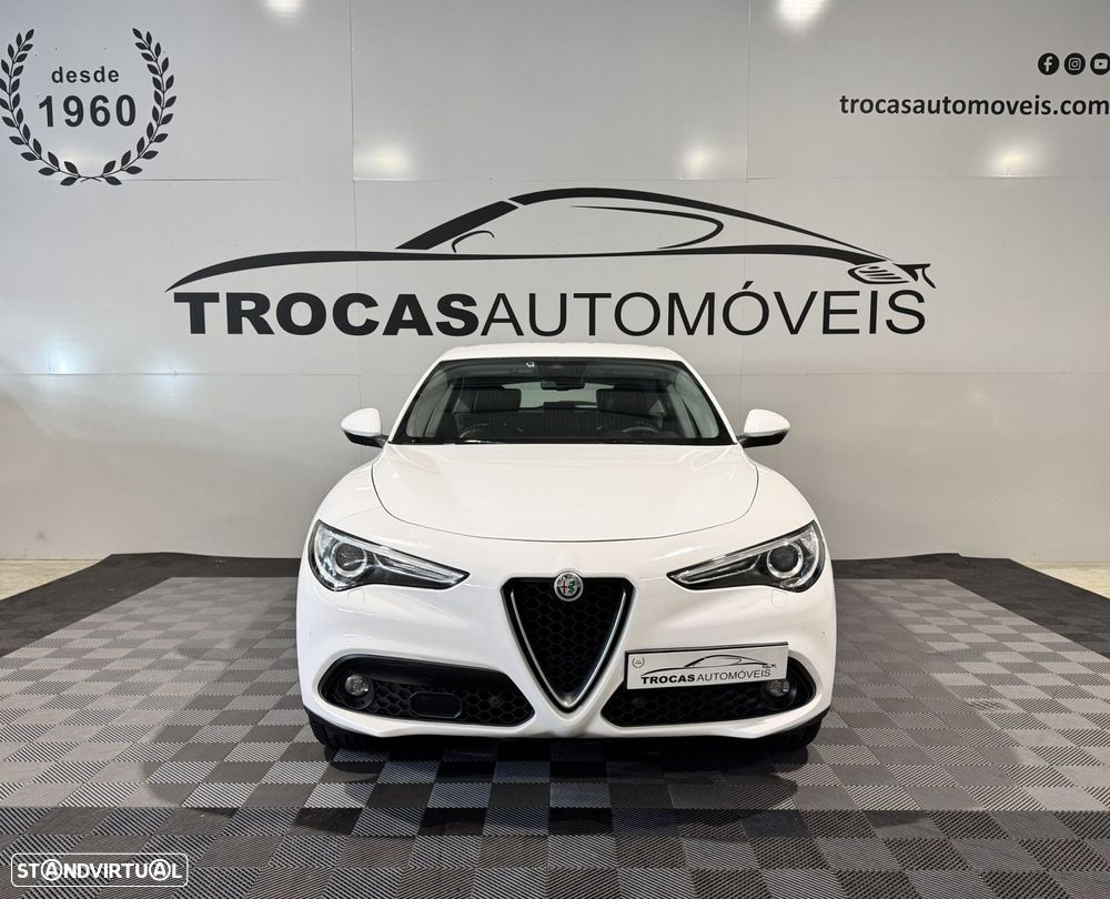 Alfa Romeo Stelvio 2.2 D Super AT8 - 12