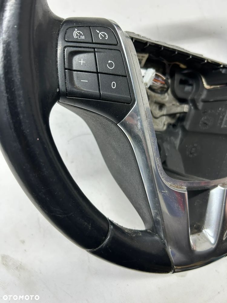 kierownica skora  VOLVO v60 s60 v40 skórzana 2012-2018 - 2